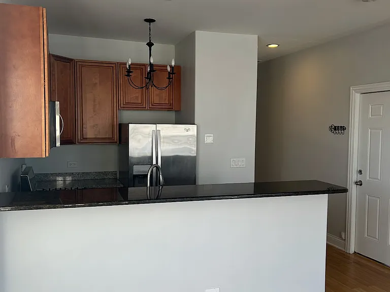 4158 S Western Ave #2 — Photo 5