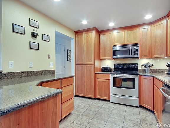 3rd image of 2804 29th Street Ct SE