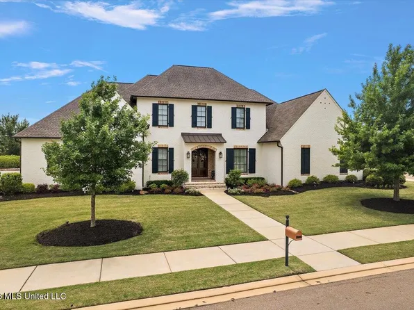 330 Lake Village Dr, Madison, MS 39110