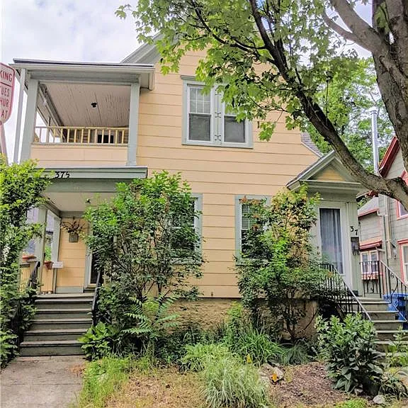 37 1/2 Edmonds St — Photo 1