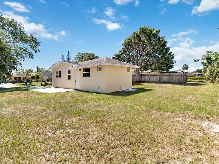 2908 Emory St — Photo 20
