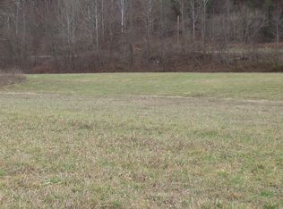 3 Southfork Rd, Beattyville, KY 41311