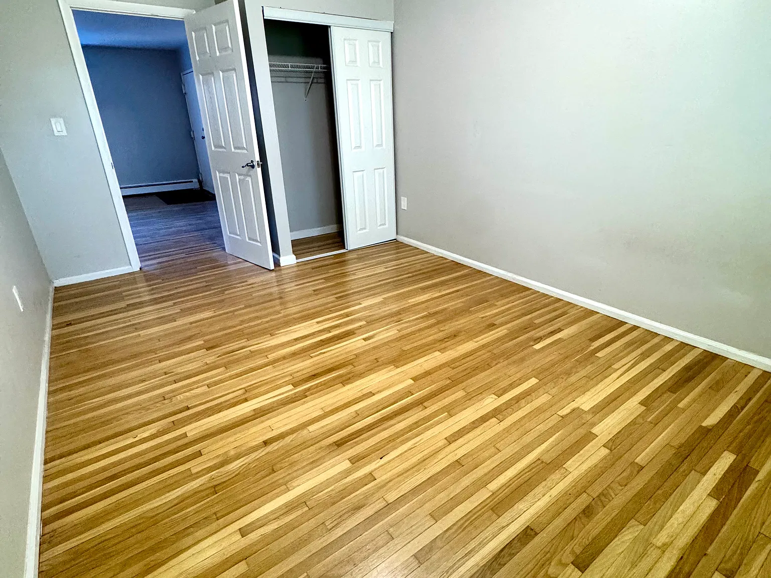 2 bed, 868 sqft, $2,250 — Photo 3