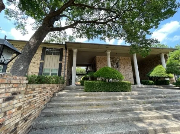 7929 Royal Ln APT 111, Dallas, TX 75230