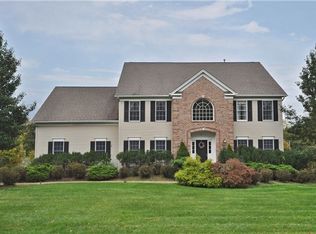1 Edgewood Ter, Randolph, NJ 07869
