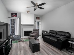 708 11th St APT 122, Tuscaloosa, AL 35401