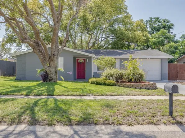 1451 Bookman Dr, Holiday, FL 34690