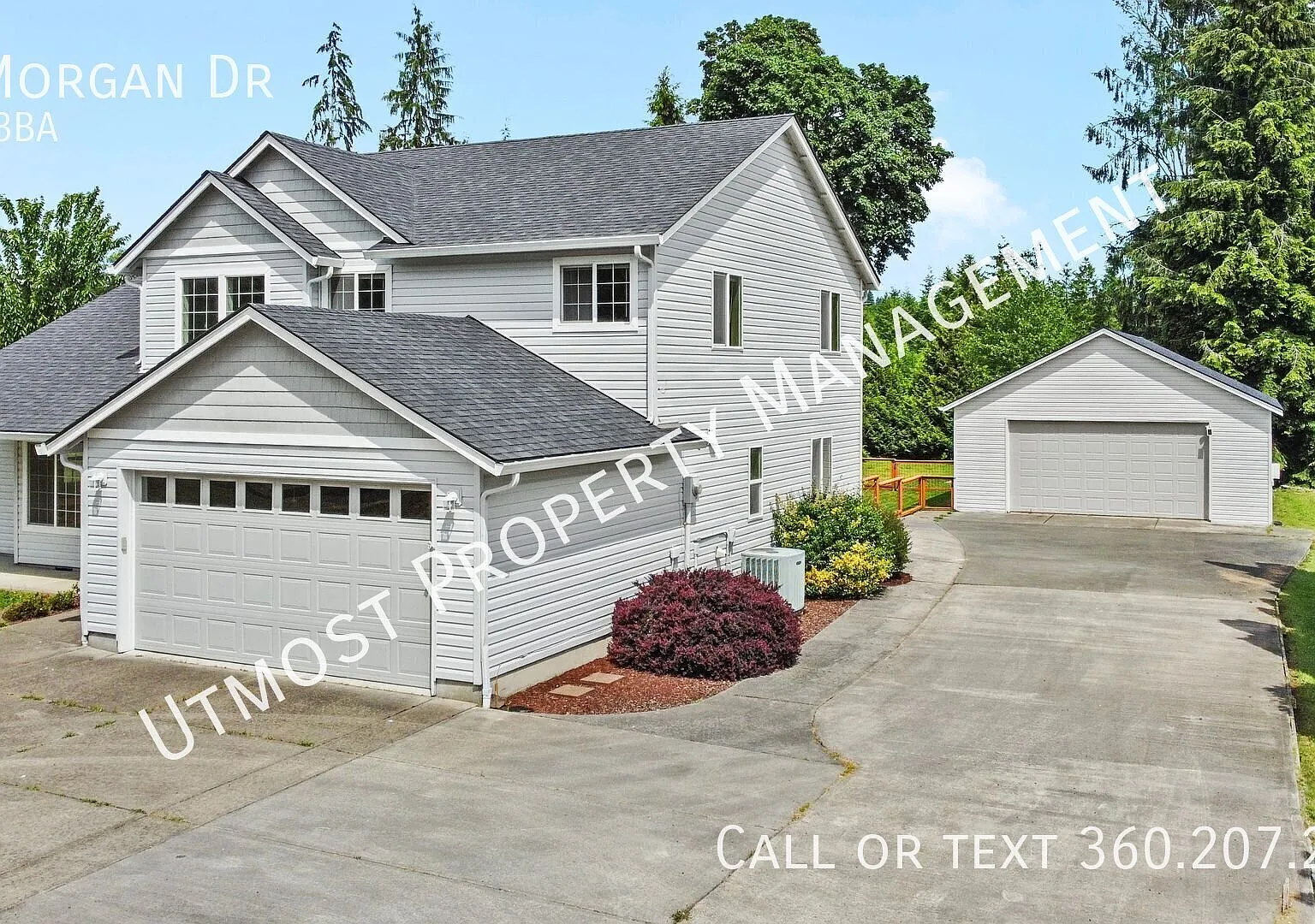 Spacious 4-bedroom, 2.5-bath home on 3/4 of an acre — Photo 2
