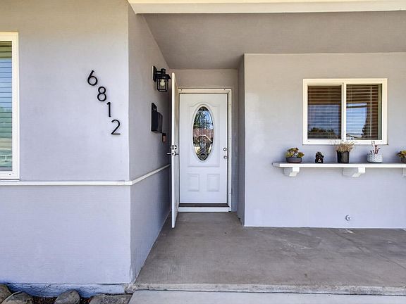 4th image of 6812 Weddigen Way