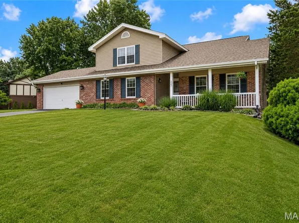 25 Vicksburg Sta, Saint Charles, MO 63303