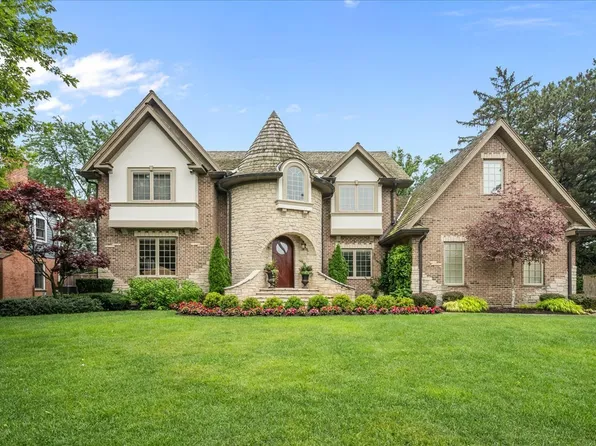 1329 Glenwood Ave, Glenview, IL 60025