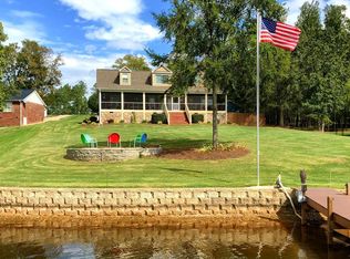755 Summerset Bay Dr, Cross Hill, SC 29332