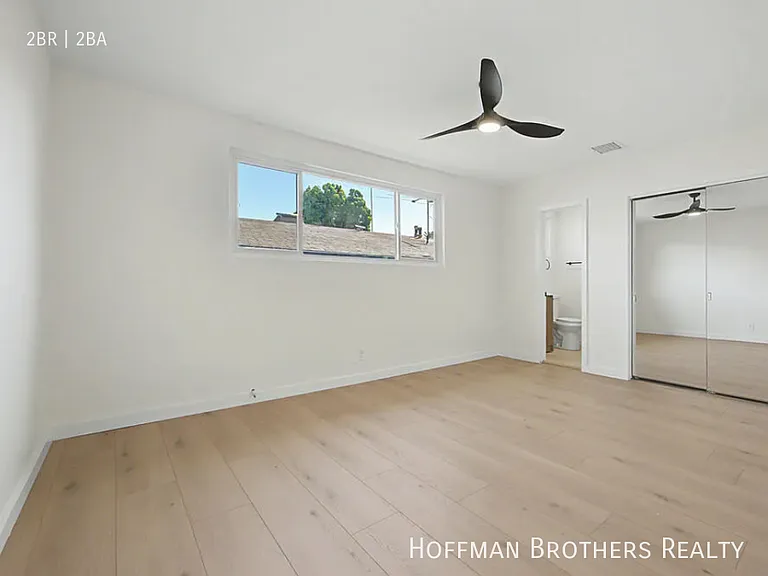 1445 S Sherbourne Dr #15 — Photo 11