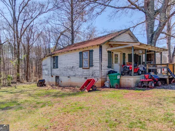382 Dixie Red Ave, Jefferson, GA 30549