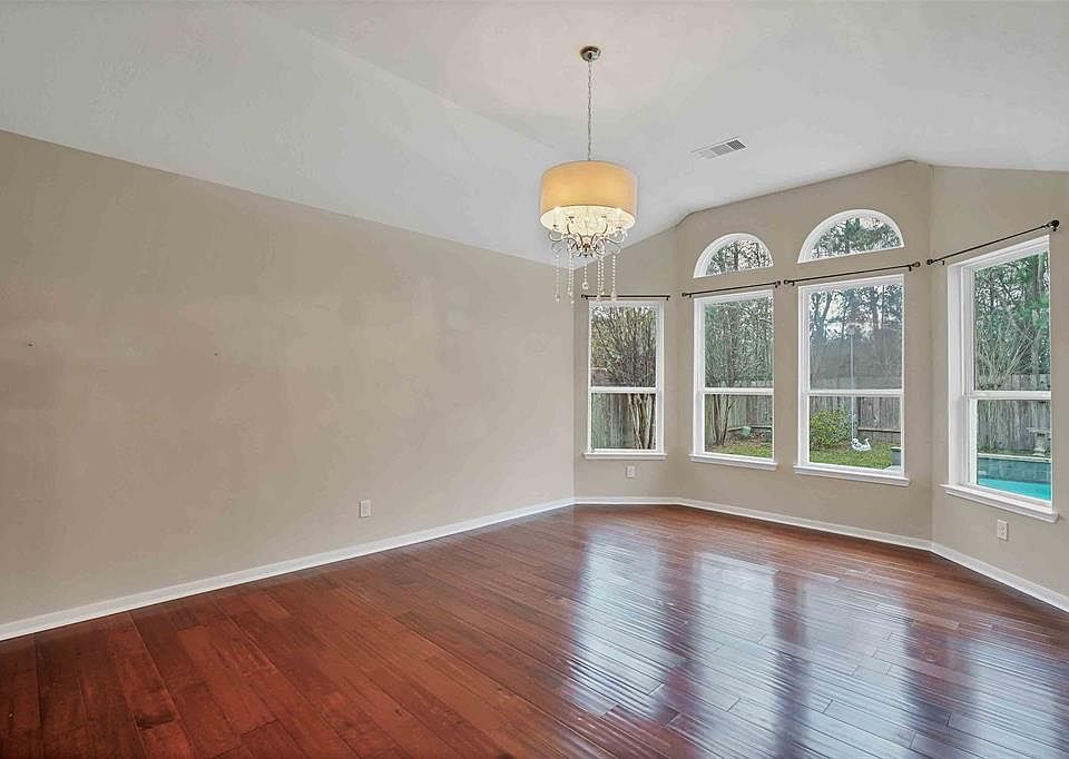 1st image of 6005 Aspen Pass Dr