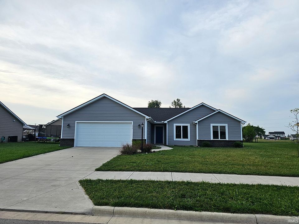 1st image of 904 Jennifer Dr