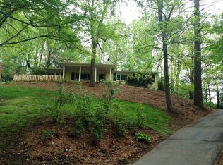 11 Maplewood Rd, Asheville, NC 28804