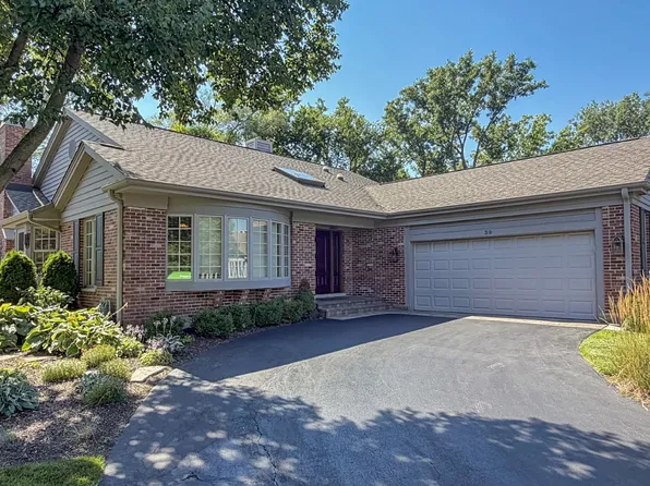 39 Ravenscraig Ln, Inverness, IL 60067