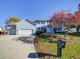 1191 McMahon Drive, Sun Prairie, WI 53590