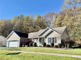 404 Tamarack Ter, Hamilton, NY 13346