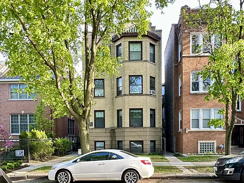 2131 W Giddings St #C3 Photo 1