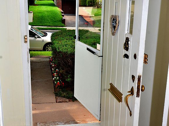 2nd image of 62 Englewood Ave