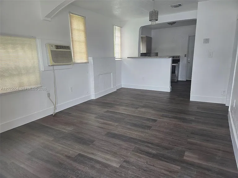 2461 NW 61st St — Photo 13