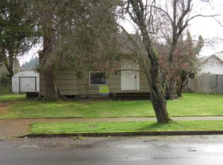 1671 H St, Springfield, OR 97477