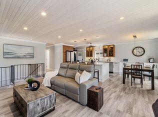 1558 Shaughnessy St, Pt Coquitlam, BC V3C 6M4