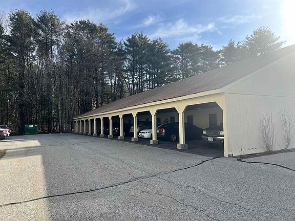 4th image of 1810 White Cedar Blvd