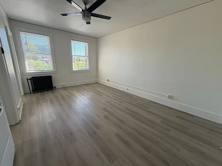 Morrison Street Apartments — Photo 12