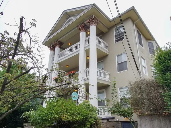 The Clifton, 2356 NW Irving St APT 8, Portland, OR 97210