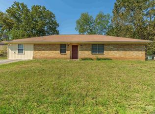 174 McKinnon Dr, Kilgore, TX 75662