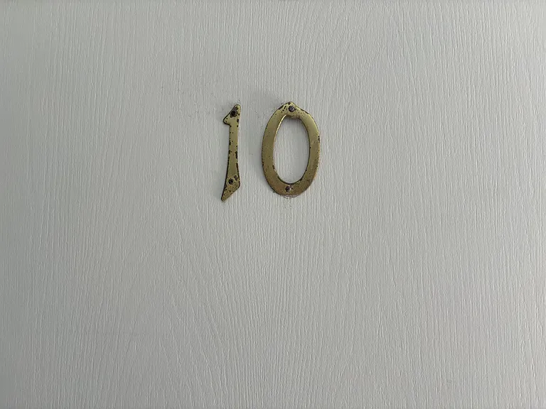 8740 Owensmouth Ave #10 — Photo 3