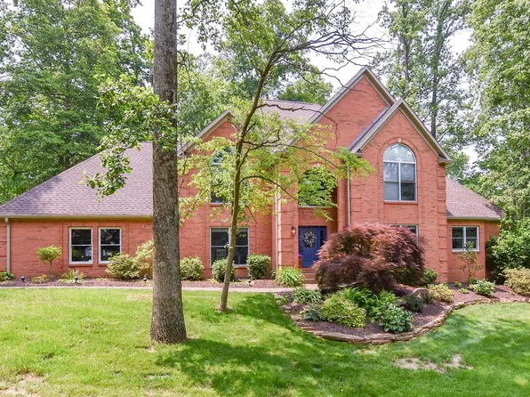 11130 Summitree Ct, Evansville, IN 47725