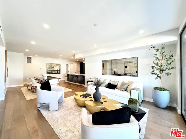 1017 N Croft Ave #302, Los Angeles, CA 90069