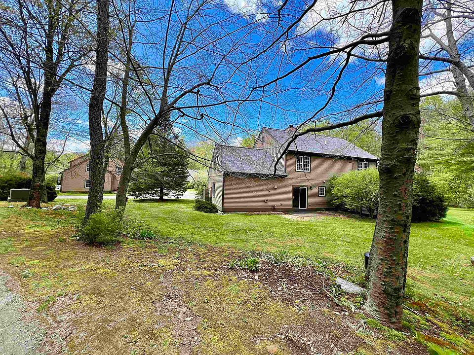 22 Jade Circle UNIT 24, Manchester Center, VT 05255 Zillow