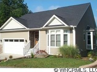 21 Gemini Hts, Weaverville, NC 28787