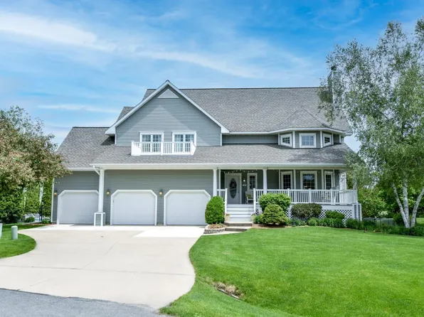 7482 Pucoon Circle, Middleton, WI 53562