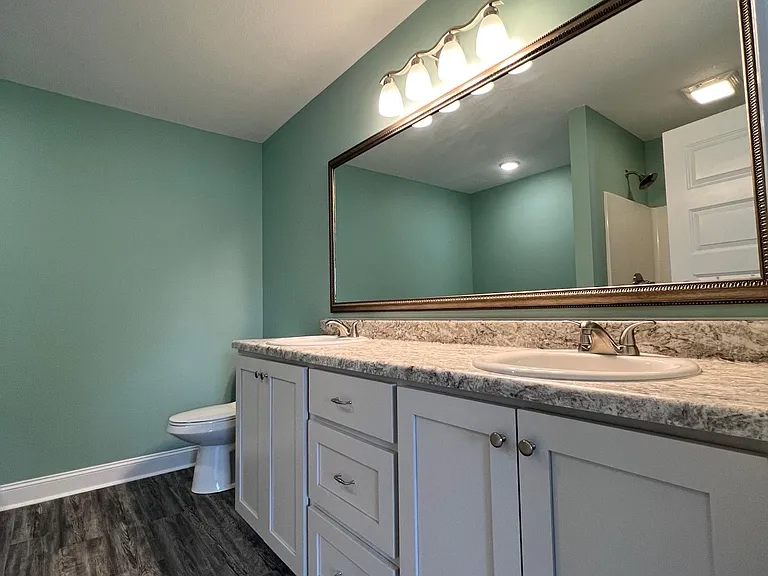 7031 White Pine Ave — Photo 32