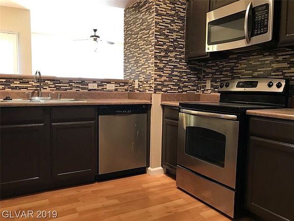 3rd image of 45 Maleena Mesa St APT 1415