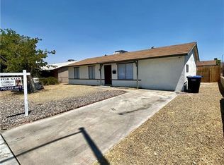 932 Center St, Henderson, NV 89015