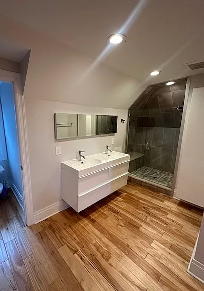 303 Belonda St — Photo 8