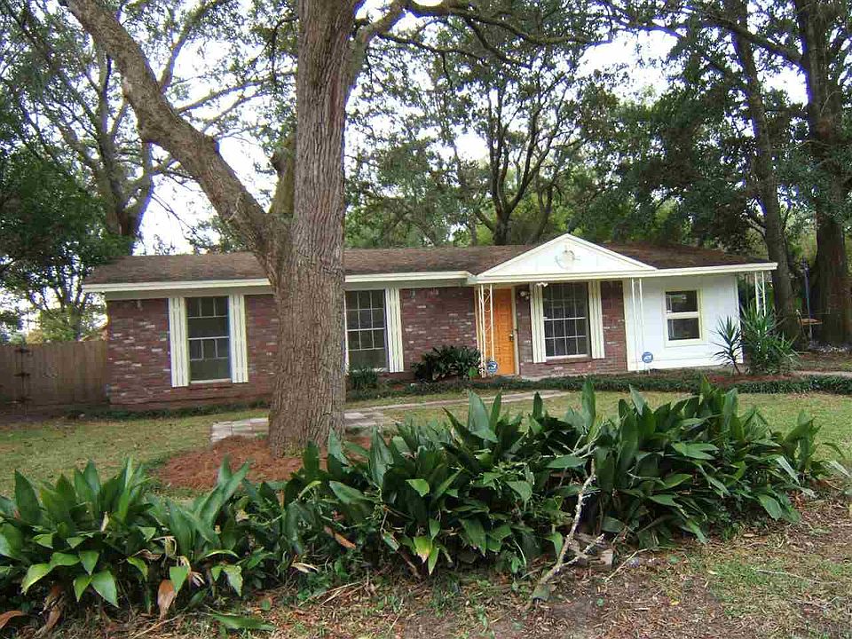 1st image of 7125 Windsor Oak Dr