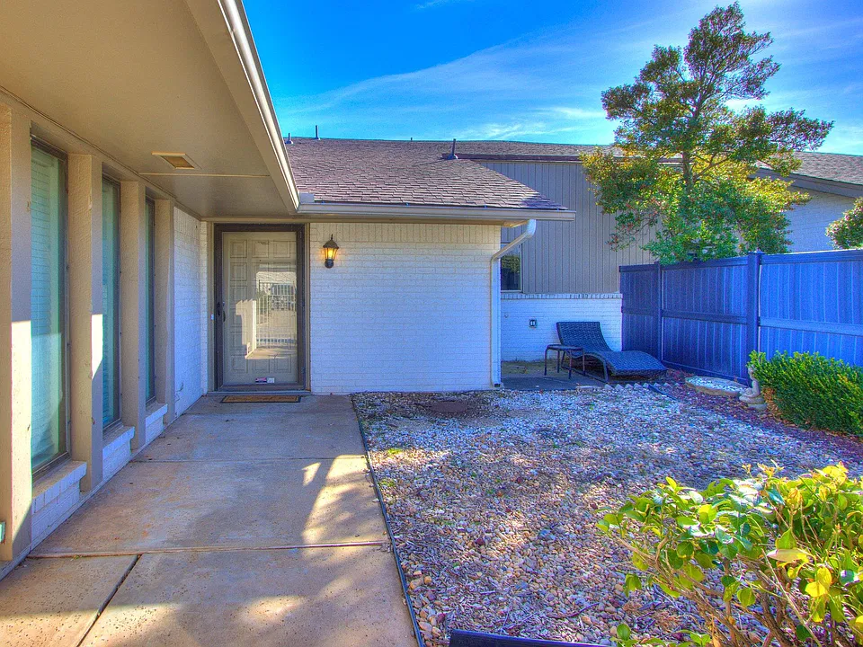 1508 Glenbrook Dr #1508