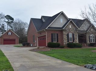 2712 Smith Field Dr, Monroe, NC 28110