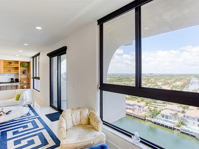1500 S Ocean Dr #PHE — Photo 5