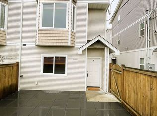 1131A N 94th St, Seattle, WA 98103