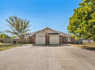 1228 Homestead Loop, Springdale, AR 72764