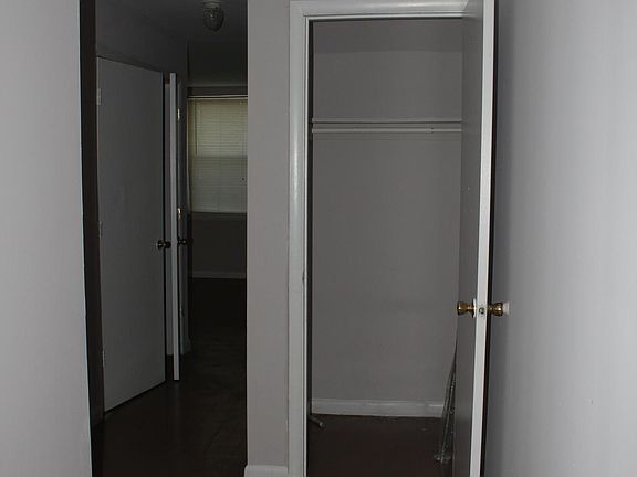 Apartment Entry Hallway